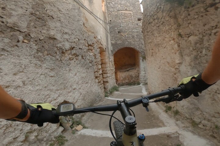 e-MTB Tour Agii Deka - Stavros Mountain - Achilleion Palace - Image 5
