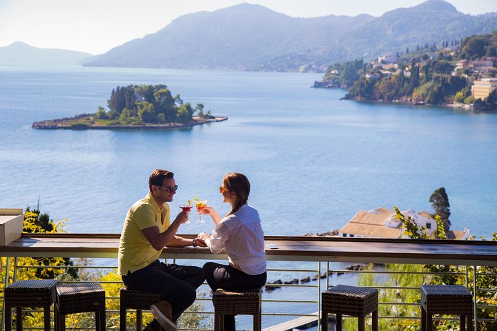 Easy Corfu Private Tour: Corfu Town & Surroundings - Image 1