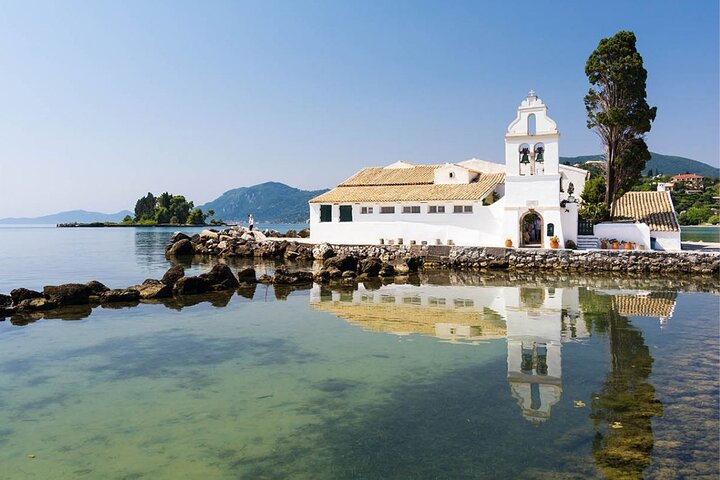 Easy Corfu Private Tour: Corfu Town & Surroundings - Image 4