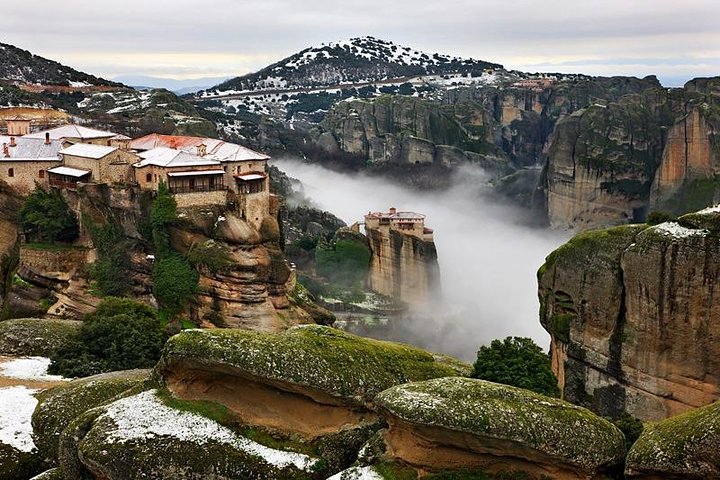 Meteora-luxury private tour from Corfu to Meteora - Image 4