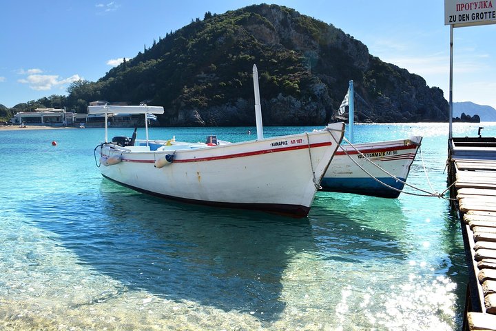 Private Corfu Tour- Glyfada & Paleokastritsa beach - Image 1