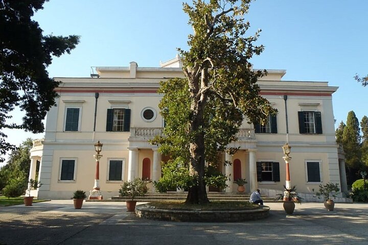 Royals on Corfu - Image 2
