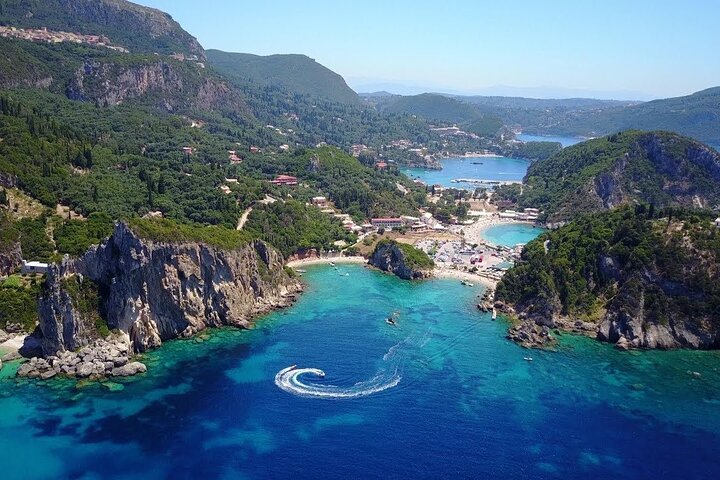 Viator Exclusive: Beauty & the Beach Private Tour - Image 1