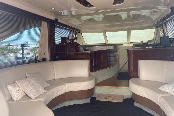 60 ft Sea Ray - Image 4