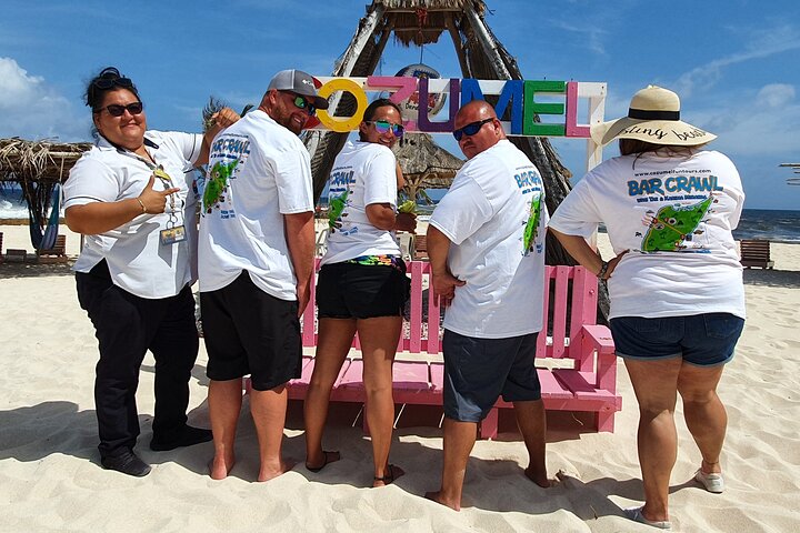 Cozumel 5-Hour Private Bar Crawl Tour - Image 1
