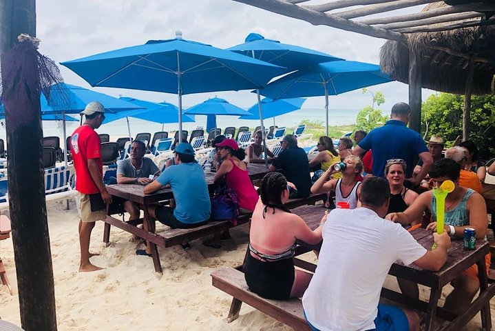 Cozumel Private Van Service with Snorkel Tour - Image 4