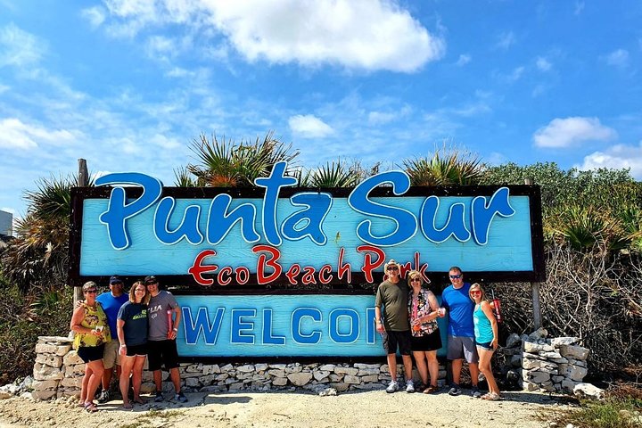 Cozumel: Private VIP Tour by Van (up to 12 passengers) - Image 2
