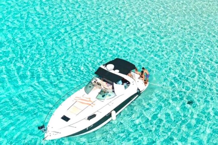 Private Yacht Charter & El Cielo Tour: All-Inclusive - Image 5