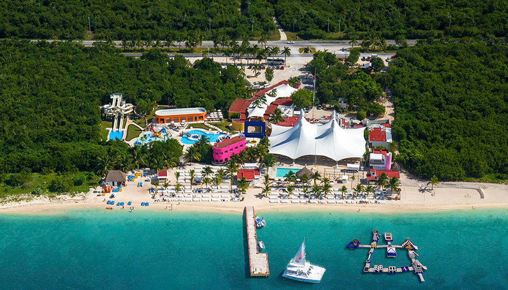 Playa Mia Grand Beach Park with Transfers  90 - Image 1