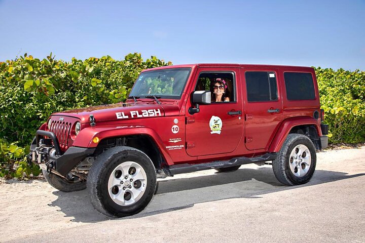 Super Cozumel Combo Snorkel by Boat and Jeep Exploration (Private) - Image 2