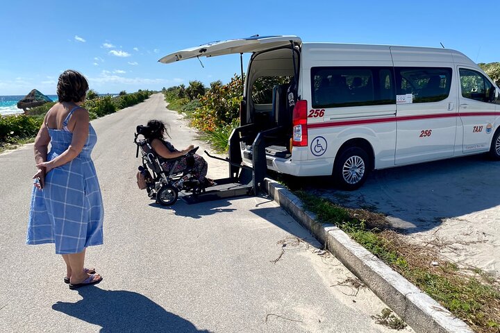 Wheelchair-Accessible Private Island Tour of Cozumel - Image 4