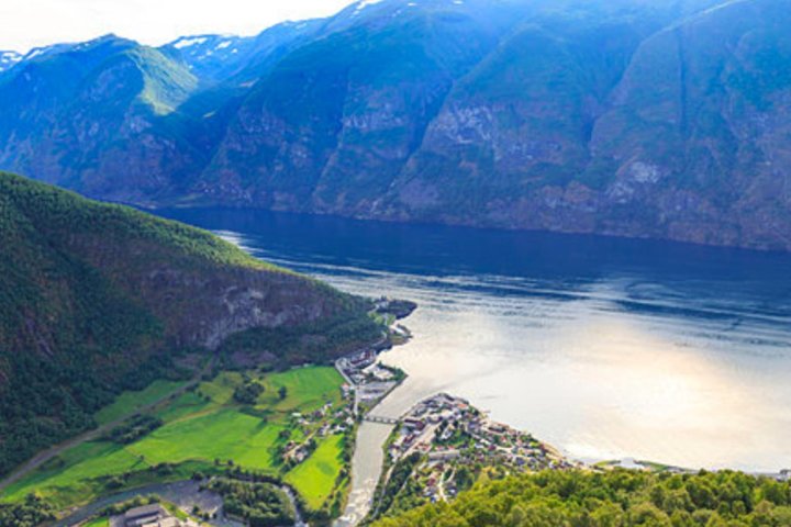 Flam: The Spectacular Stegastein Viewpoint Tour (Small Group) - Image 2
