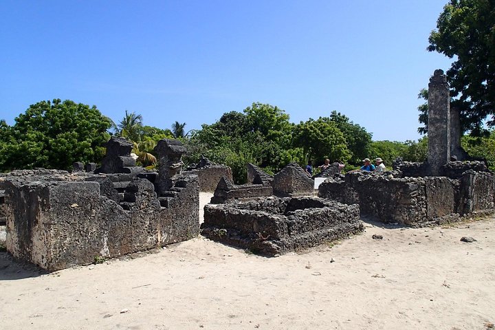 2 Days 1 Night Bagamoyo Historical Tour - Image 2