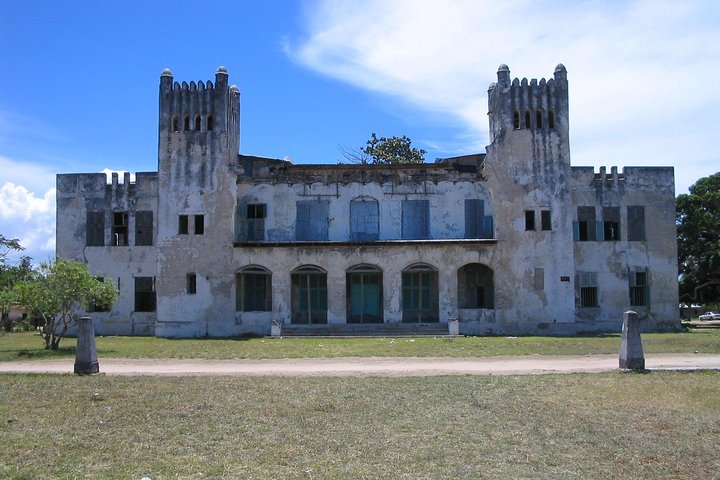 Bagamoyo day trip tour - Image 1