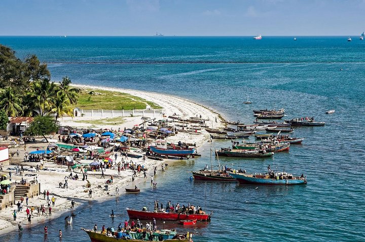 Dar Es Salaam City Tour. All Must See Things (private Guide And Transfer) 9 Hrs - Image 1