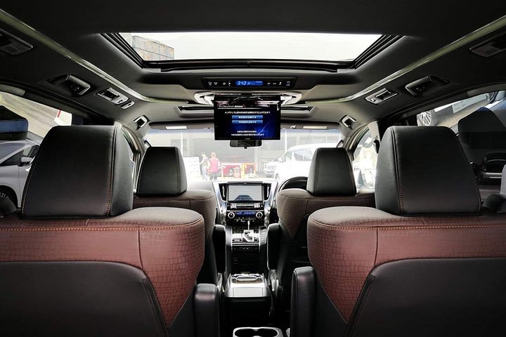 Dar Es Salaam City Tour.(private Guide And Transfer) 10 Hrs - Image 1