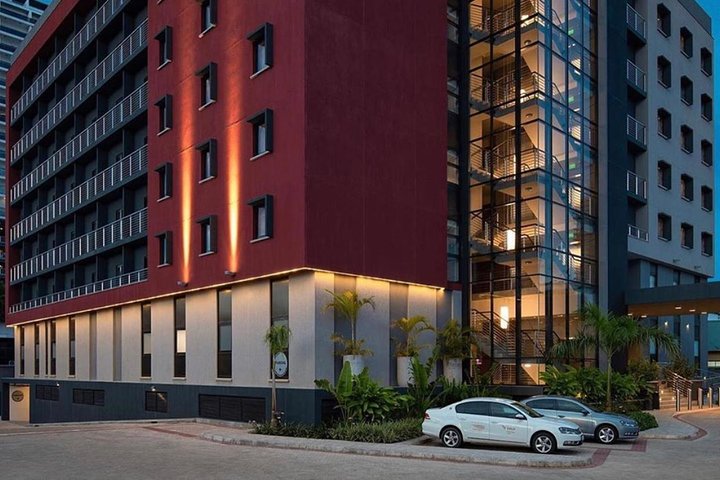 Explore Dar es salaam - Image 5