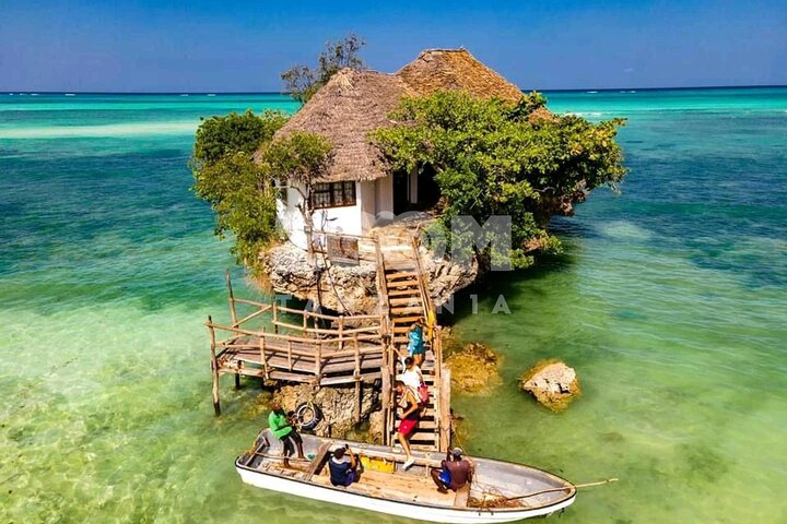 Private VIP Ferry Tickets to Zanzibar with two way transfers  - Image 4