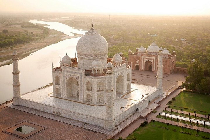  6- Days Taj, Tigers and Pink City (Golden Triangle Tour from Delhi) - Image 1