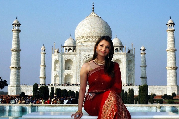 From Delhi: Private Taj Mahal Tour by Gatiman Express Train - Image 4