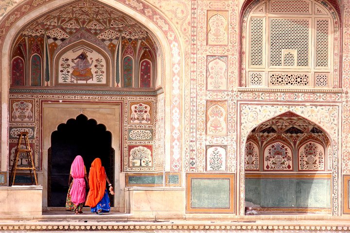 Luxury Golden Triangle Tour with Oberoi Hotels - Image 3