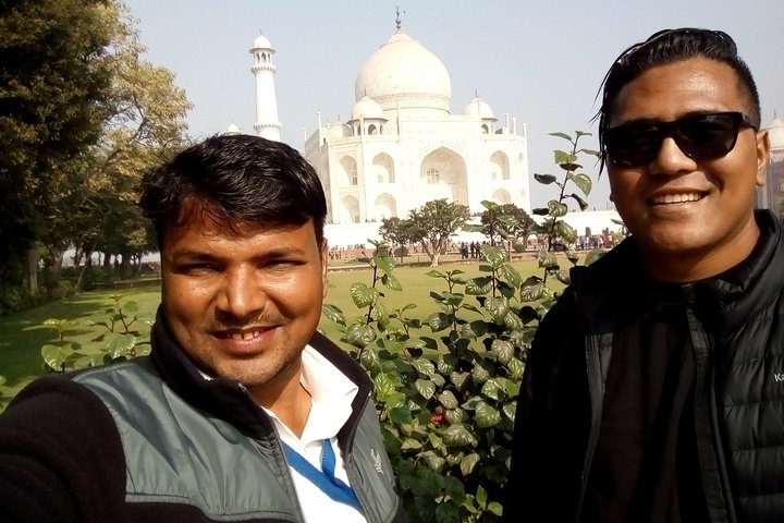 Private Day Tour of Taj Mahal and Agra Fort By fastattrain  - Image 2
