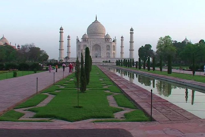 Private Day Tour of Taj Mahal and Agra Fort By fastattrain  - Image 5