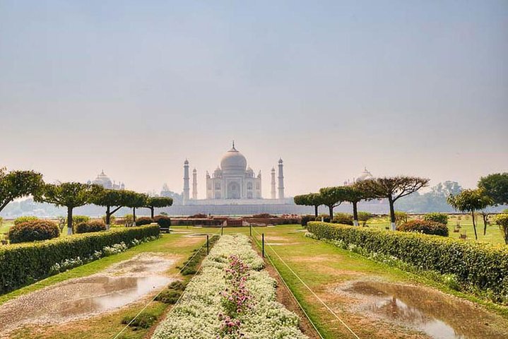 Private Day Tour of Taj Mahal and Agra Fort By fastattrain  - Image 4