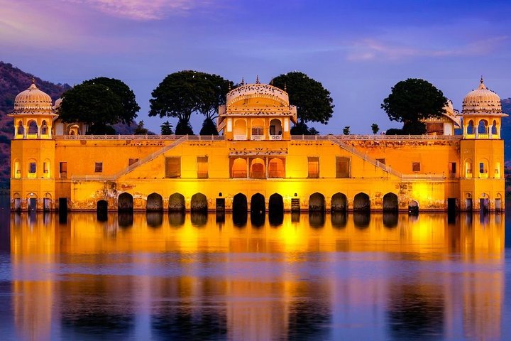 Private Jaipur Tour by Express Train from Delhi - Image 4
