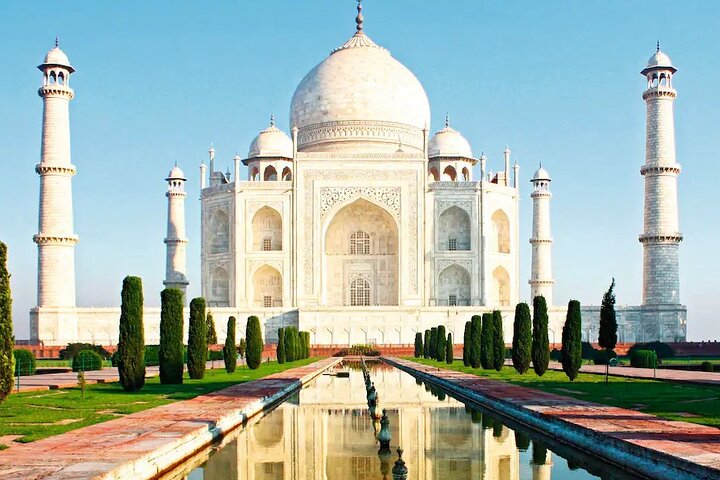 Private Taj Mahal & Agra Fort Tour from Delhi By Car - Image 1