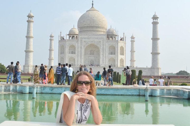 Private Taj Mahal & Agra Fort Tour from Delhi By Car - Image 4