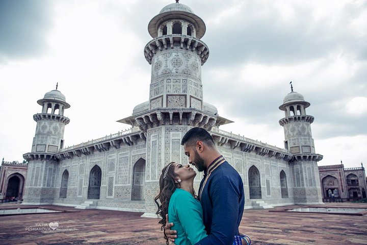 Private Taj Mahal and Agra Full-Day Tour from Delhi - Image 3