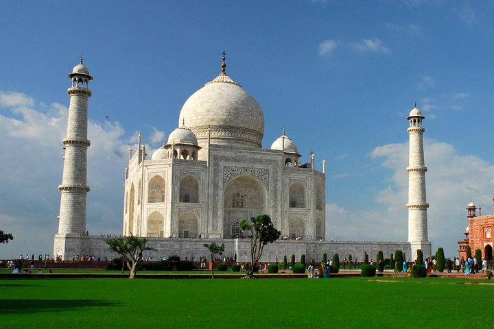 Private Taj Mahal and Agra Full-Day Tour from Delhi - Image 4