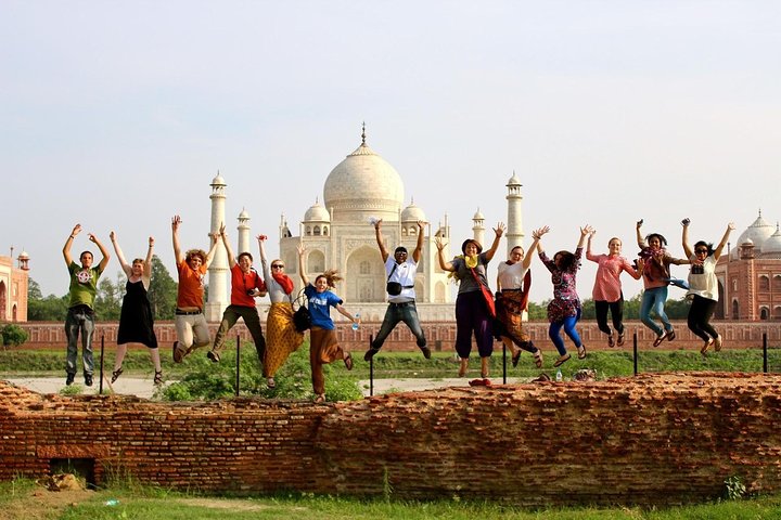Private Taj Mahal Tour from Delhi by India's Fastest Train - All Inclusive - Image 2