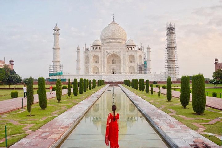 Private Tour to Agra & Fatehpur Sikri by Train - Image 5