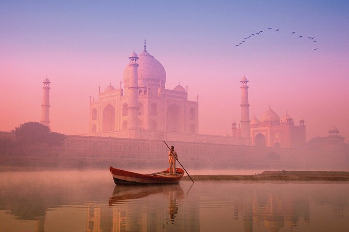 Same Day Taj Mahal Agra Fort Tour From Delhi By Car - Image 3