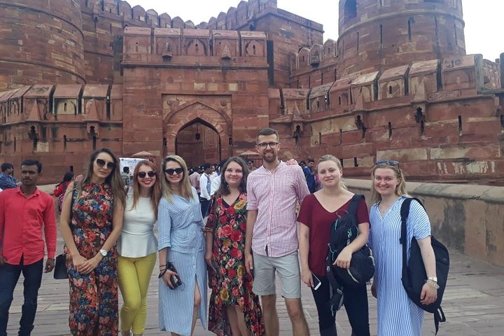 Same day Taj Mahal group tour All inclusive - Image 1