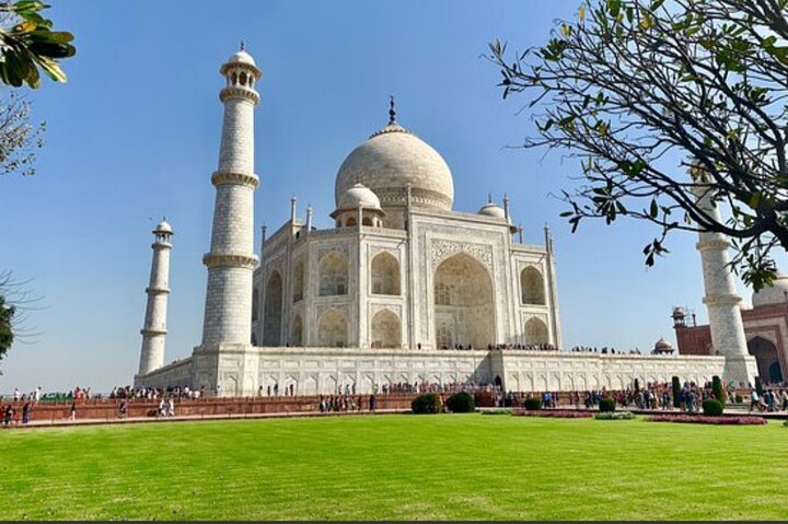 Taj Mahal Private Day Trip by Express Train with Lunch - Image 1