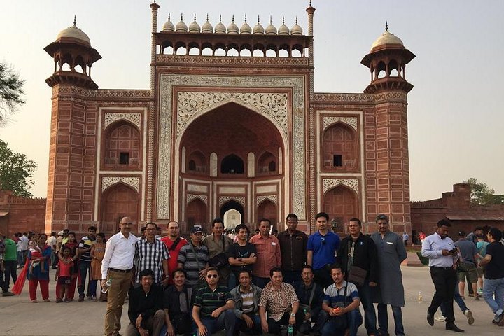 Taj Mahal Sunrise & Sunset Private 1 Day Tour from Delhi - Image 2