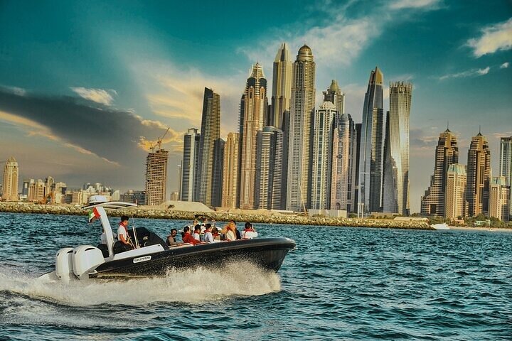 1-Hour Dubai Tour by Black Boat - Image 5