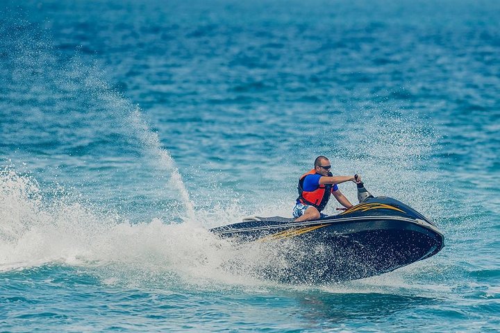 1 Hour Jet Ski From Dubai - Image 1