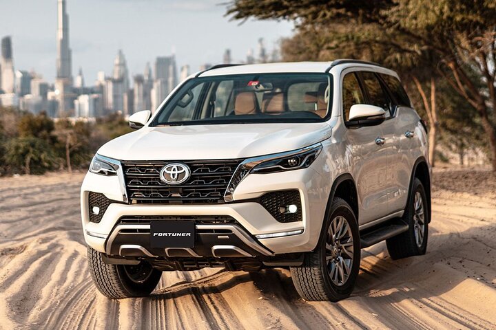 10 Hours Private Vehicle with Driver in Dubai - Image 2