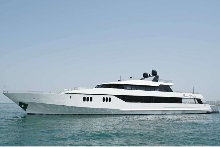 143 ft Private Yacht Experience in Dubai - Image 1