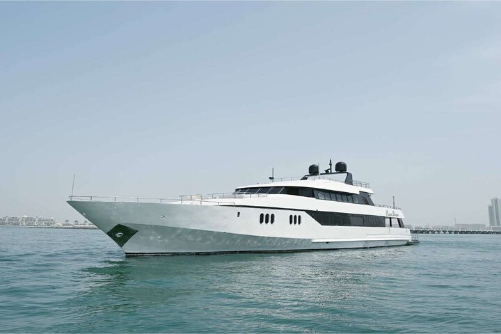 143 ft Private Yacht Experience in Dubai - Image 2