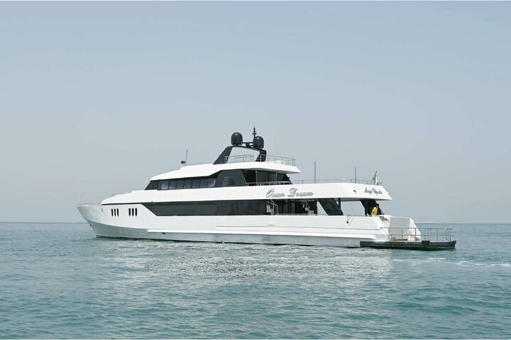 143 ft Private Yacht Experience in Dubai - Image 3