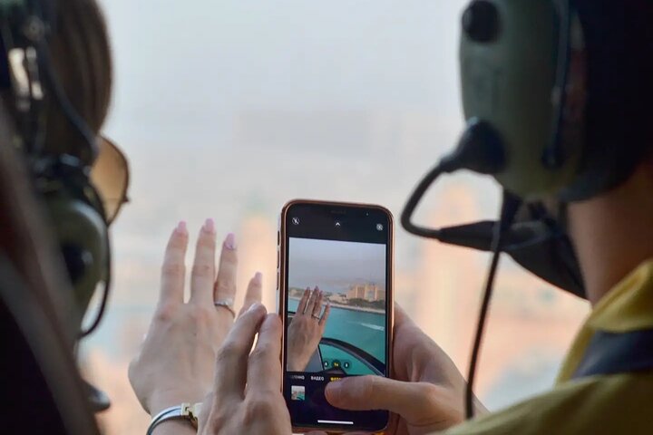 15 Minute Helicopter Ride in Dubai with Optional Transfer - Image 4