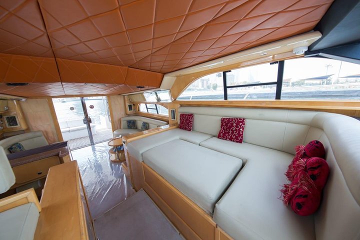 2 Hour Yacht Tour Around Palm Island - Image 3