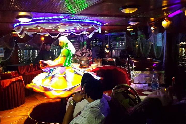 2 Hours Romantic Marina Cruise Dinner - Image 4