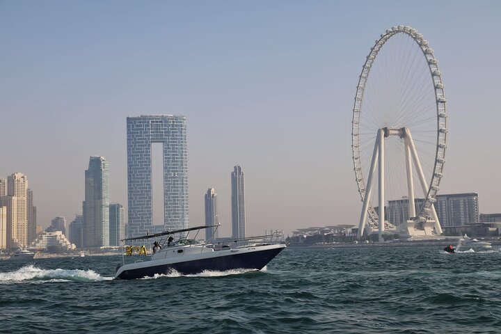 2Hours and 30Minute Private Boat Tour in Dubai - Image 3