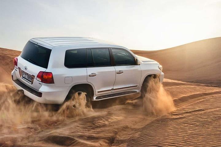 4x4 Desert Adventure with Barbecue Dinner & Belly Dance - Image 1